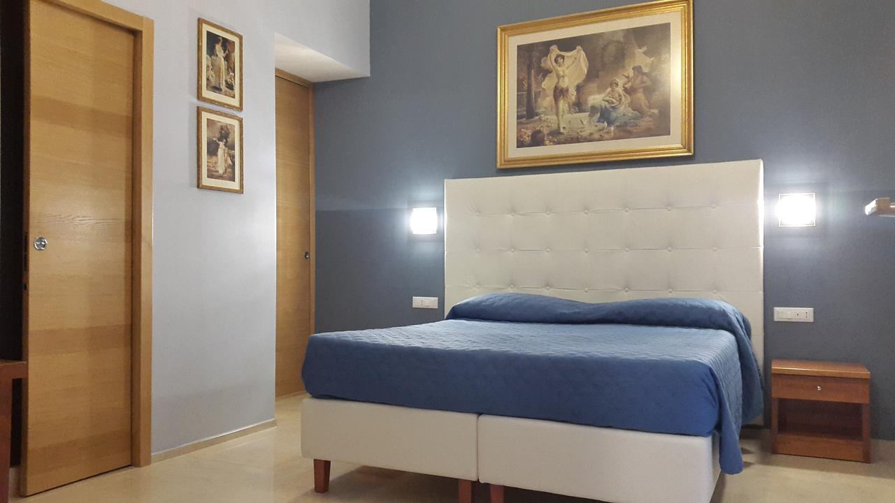 La Residenza Suites Rome Extérieur photo